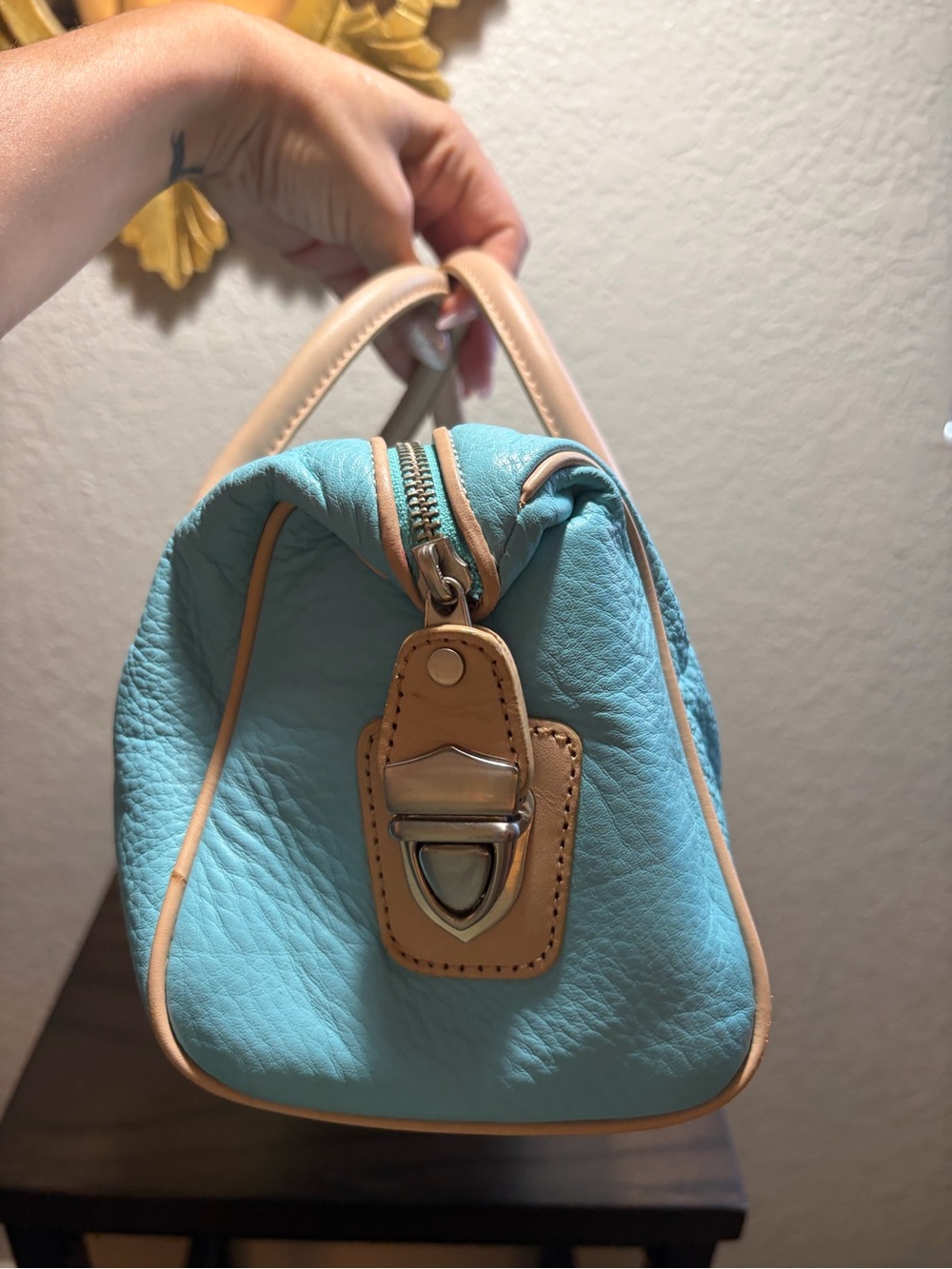 Ann Taylor Turquoise Leather Barrel Satchel Handbag - Picture 3 of 7